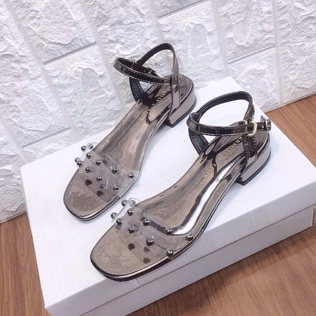 Sandal nữ quai trong 2 phân mã S19