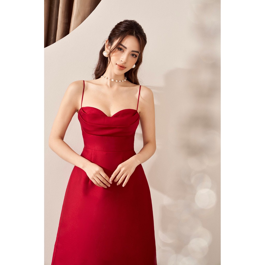 Đầm RECHIC cúp ngực Mera sang trọng màu đỏ | BigBuy360 - bigbuy360.vn