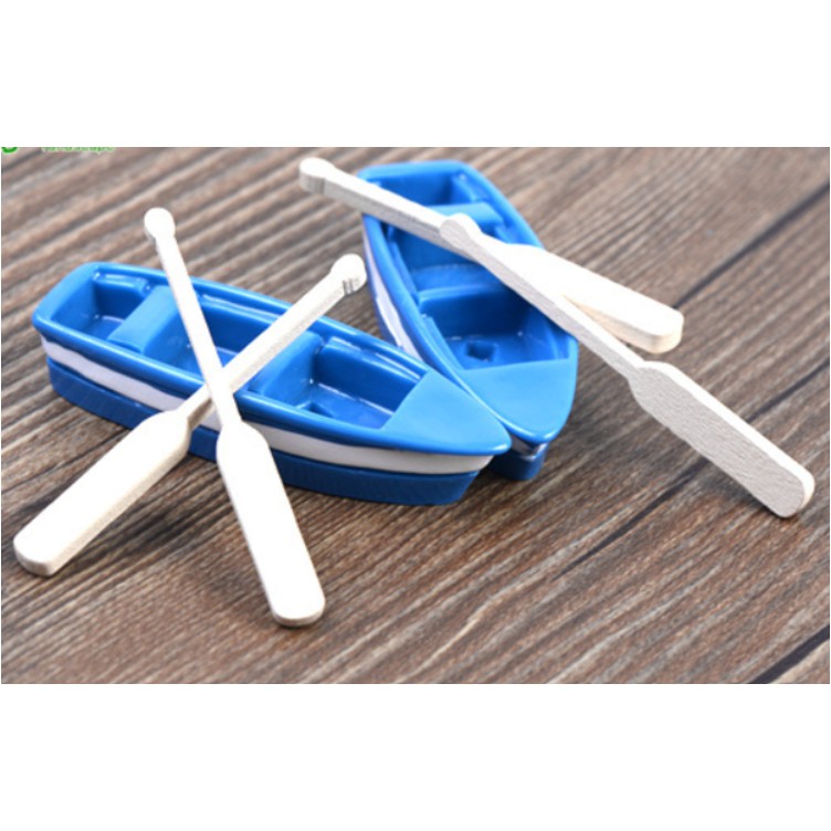 Mô hình thuyền du lịch và hai mái chèo