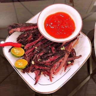 THỊT TRÂU GÁC BẾP