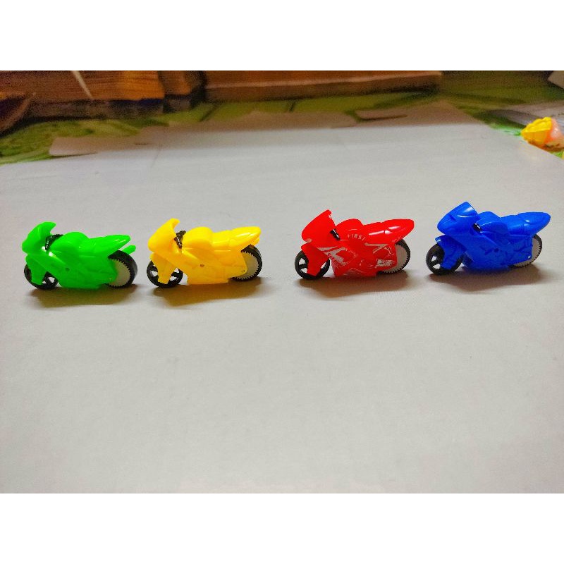 Xe mô tô đồ chơi cho bé nhiều màu sắc