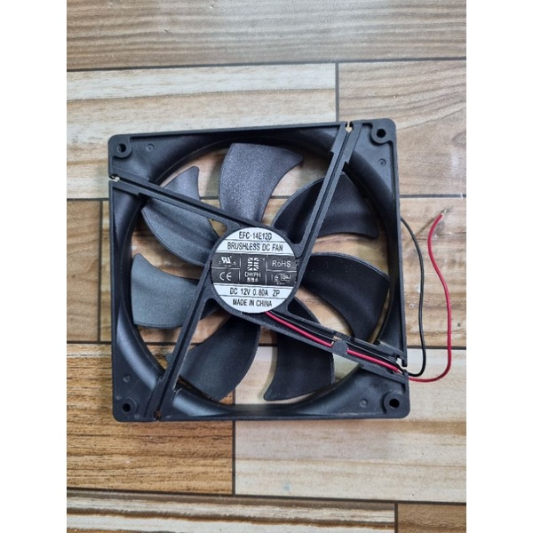 Quạt DC 12V 0.70A- 0.80A 13cm-14cm(đã qua sử dụng)