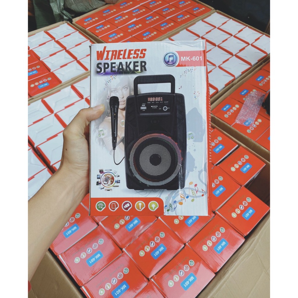 Loa Bluetooth Kèm Mic hát Karaoke MK-601 Xách Tay Loại 1 Âm Thanh Hay, Led Nháy Theo Nhạc, Super Bas