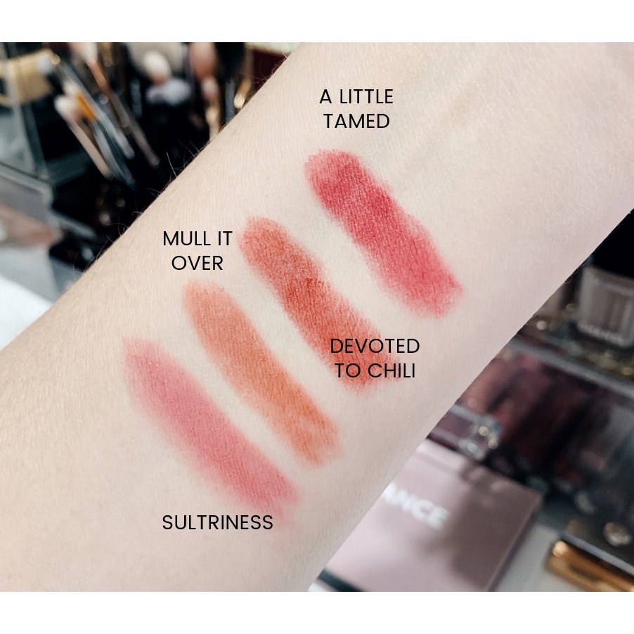 (Chuẩn Auth Bill) Son lì vỏ nhám MAC Powder Kiss Lipstick fullsize