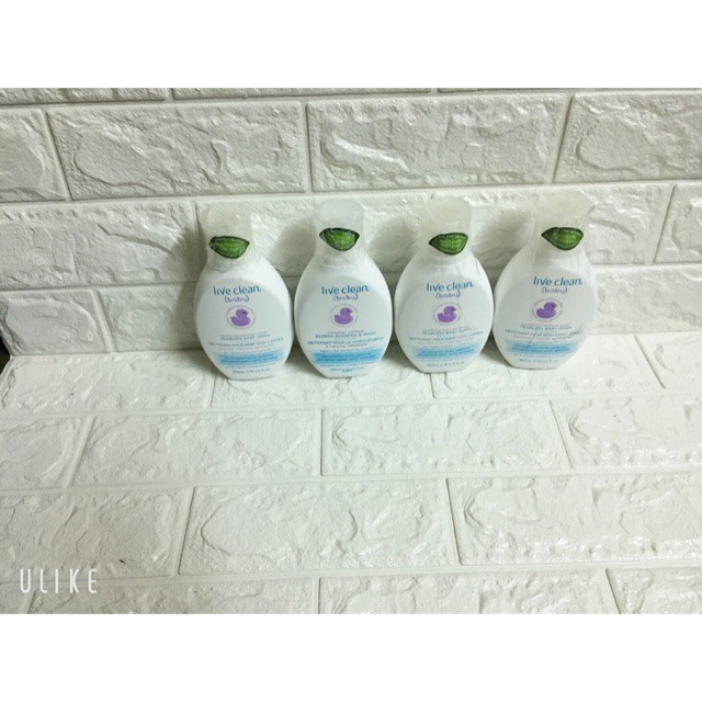 sữa tắm gội cho trẻ sơ sinh live clean 300ml