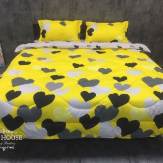 Sét chăn ga phao tim vàng