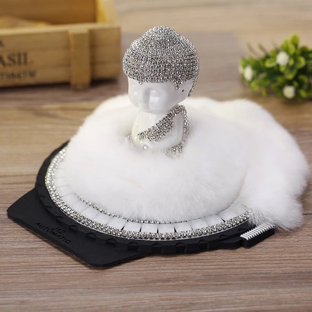 Tượng phật lông thỏ trang trí oto tặng kèm tinh dầu thơm