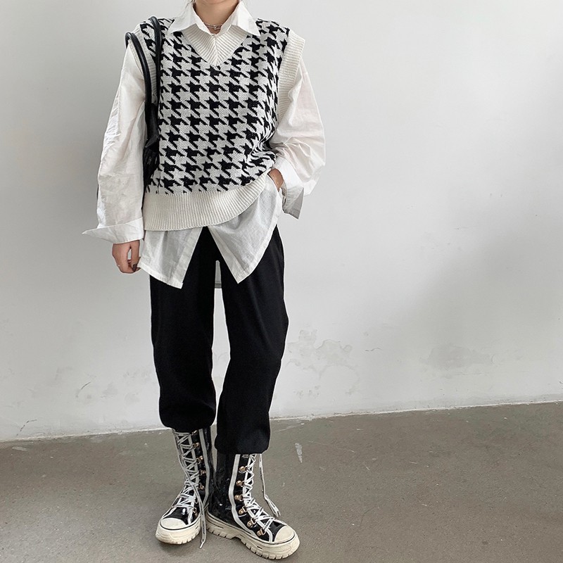 (có sẵn) Áo gile (ghi lê) len cổ chữ V vạt chéo 1 cúc nữ kẻ lượn sóng phong cách hàn quốc - tiemmaimeo1987 | BigBuy360 - bigbuy360.vn