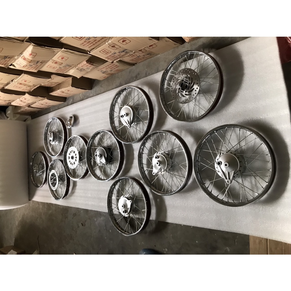 Bán lẻ 1 cái niềng-vành nan  sắt trước hoặc sau cho tất cả các dòng xe Honda Dream Wave Future đời cũ đời mới