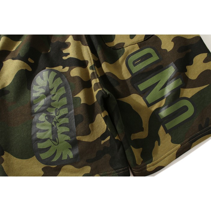 Quần Short BAPE X Undefeated Ape Đi Biển Hình Đầu Cá Mập Mới Cho Nam Và Nữ