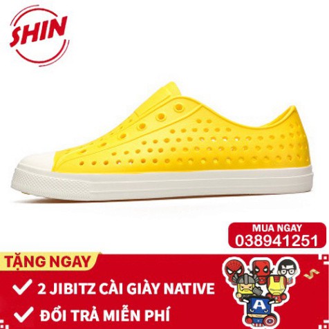 giày nativeFREESHIPgiày native họa tiết vàng chanh SHINANTIVEVANG tặng thêm 2 jibitz native