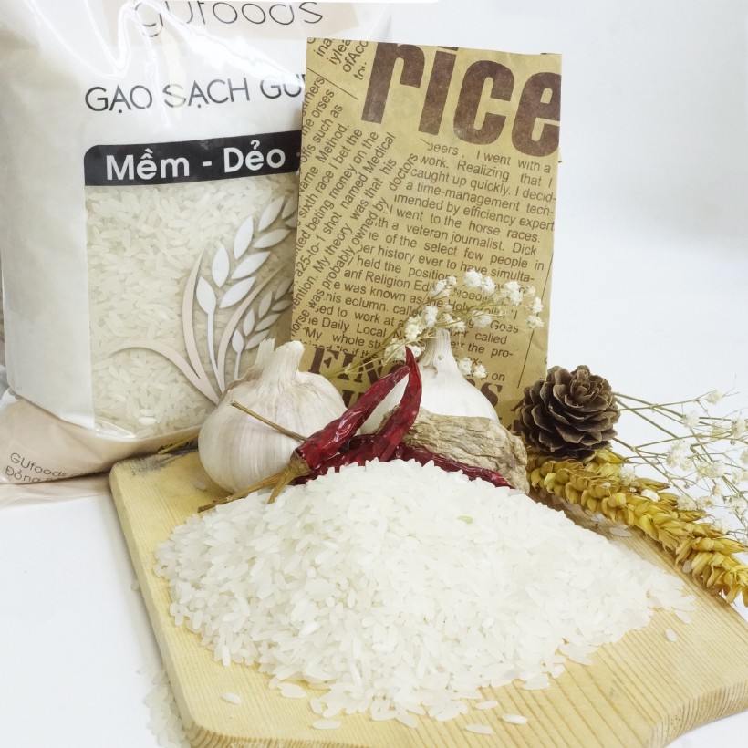 Combo 3 túi Gạo sạch còn cám GUfoods (gạo xát dối) - Ngọt - mềm - thơm (mỗi túi 1kg)