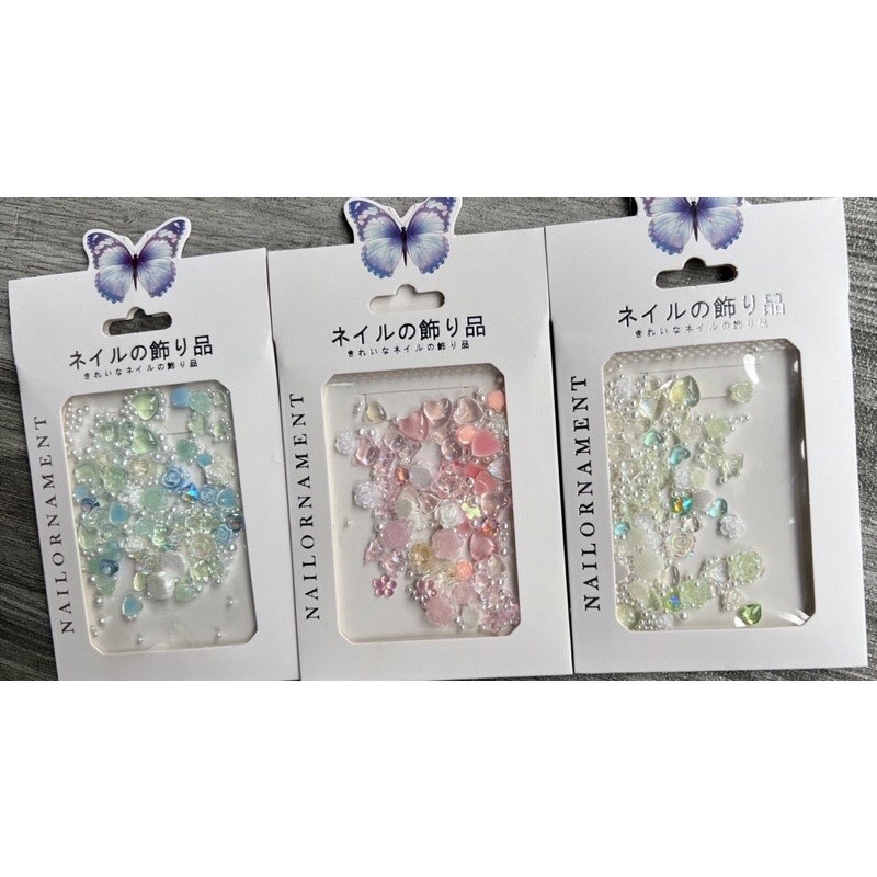 Khay phụ kiện hoa thạch nail mix 6 màu rất xinh – hoa thạch nhí nail mix bi trang trí móng phong cách Hàn Nhật