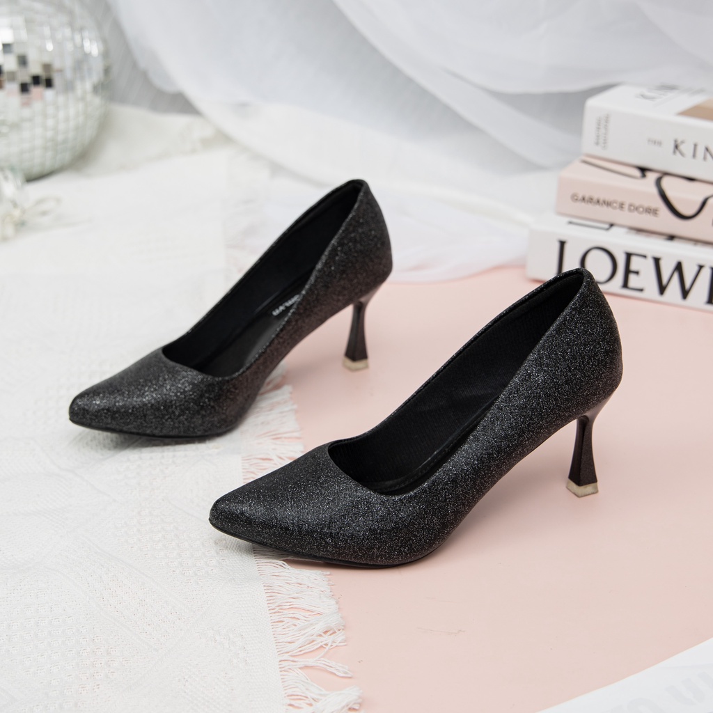 Giày Cao Gót thời trang MWC giày cao gót mũi nhọn gót nhọn basic màu đen kem sang chảnh NUCG-11041