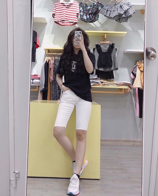 Quần short ngố trơn lai cắt siêu xinh