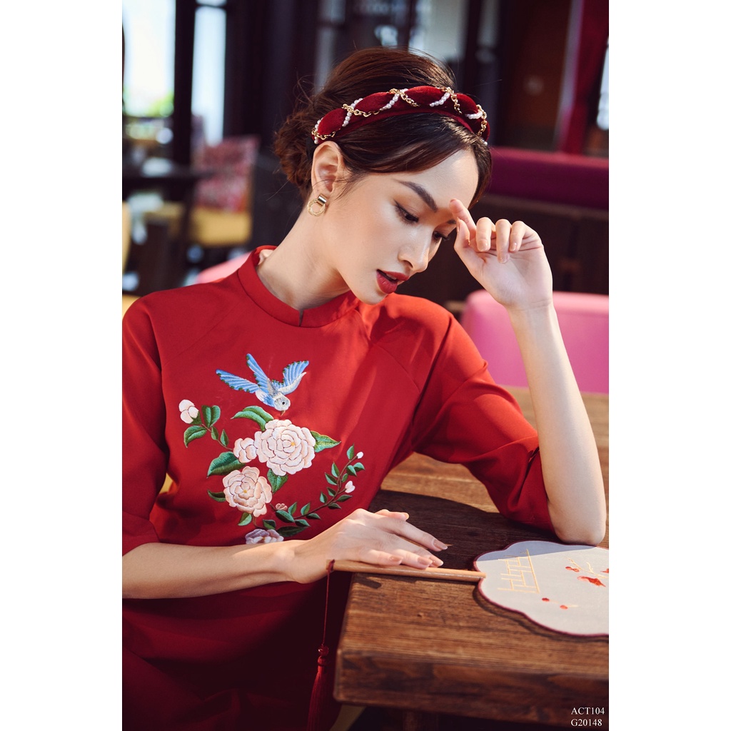 Áo dài cổ tàu thêu chim hoa hồng phối tà phụ TIINSTORE ACT104 (Không kèm quần)