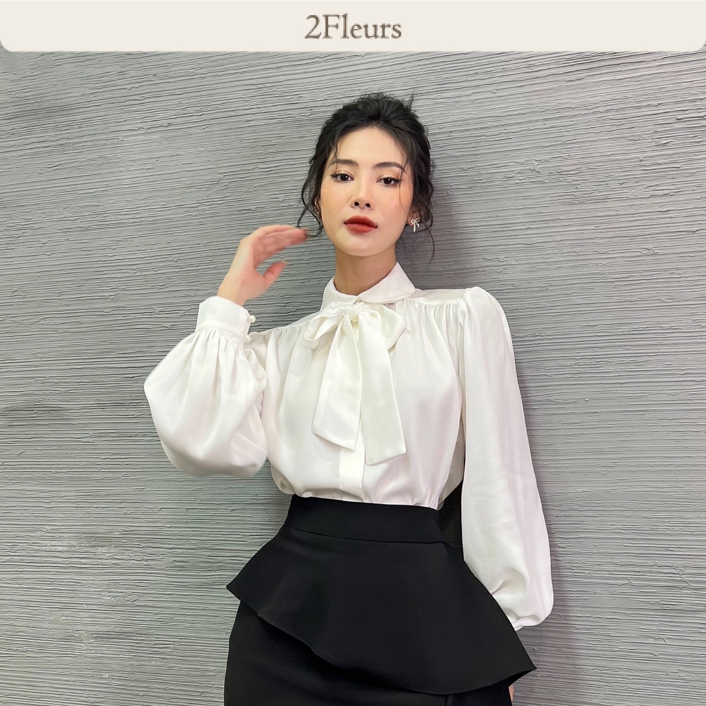 Set áo sơ mi trắng cổ nơ và chân váy đen dài công sở thiết kế 2Fleurs