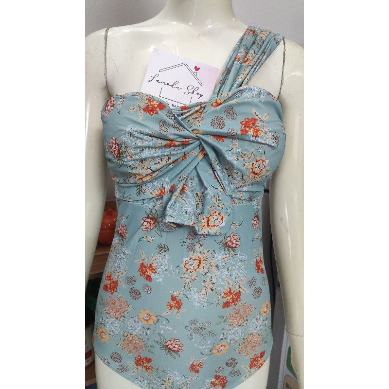 Bikini Áo Tắm Quảng Châu Mẫu Mới Nhất 2021 Hoạ Tiết Hoa Sang Chảnh Xịn Đẹp Sexy | BigBuy360 - bigbuy360.vn