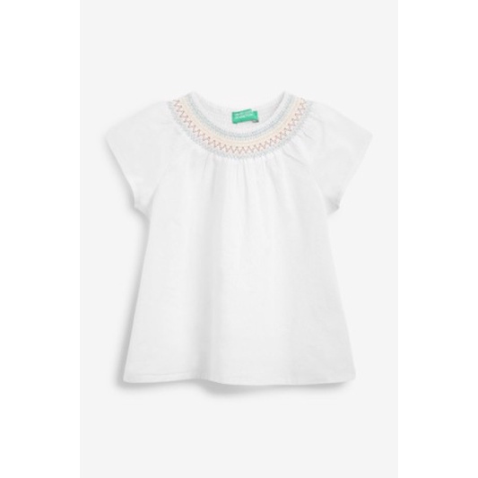 Áo trắng benetton 3-4 tuổi sale