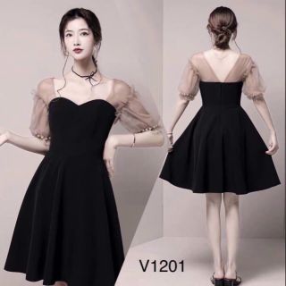 Đầm xòe phối tay lưới kết cườm xính xắn