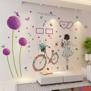 Decal dán tường Cô gái váy xanh và cẩm tú cầu tím