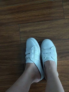 Sục nữ thể thao quai dán DD&OO