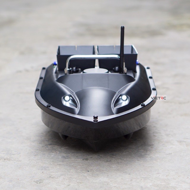 thuyền thả thính điển khiển cách 500m đa năng 1 thuyền y hình thegioidocau