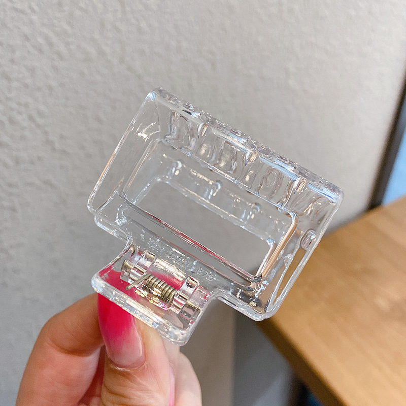 Kẹp tóc thời trang giản đơn duyên dáng cho phái nữ