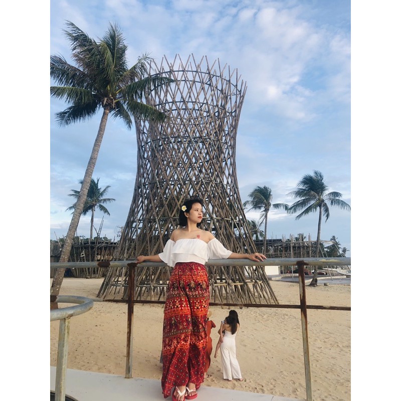 Chân váy thổ cẩm