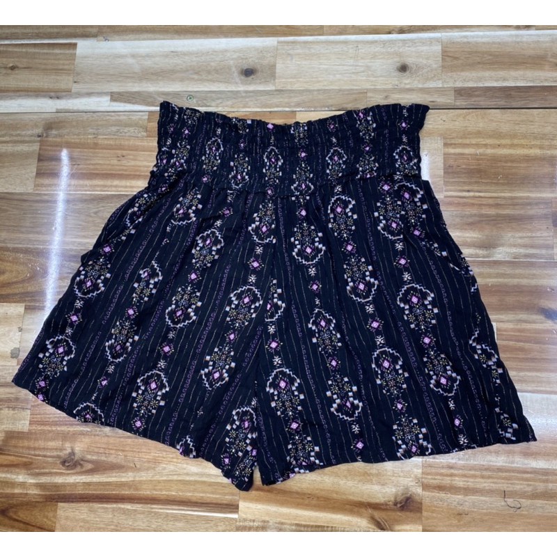 Quần short lưng thun cao xk