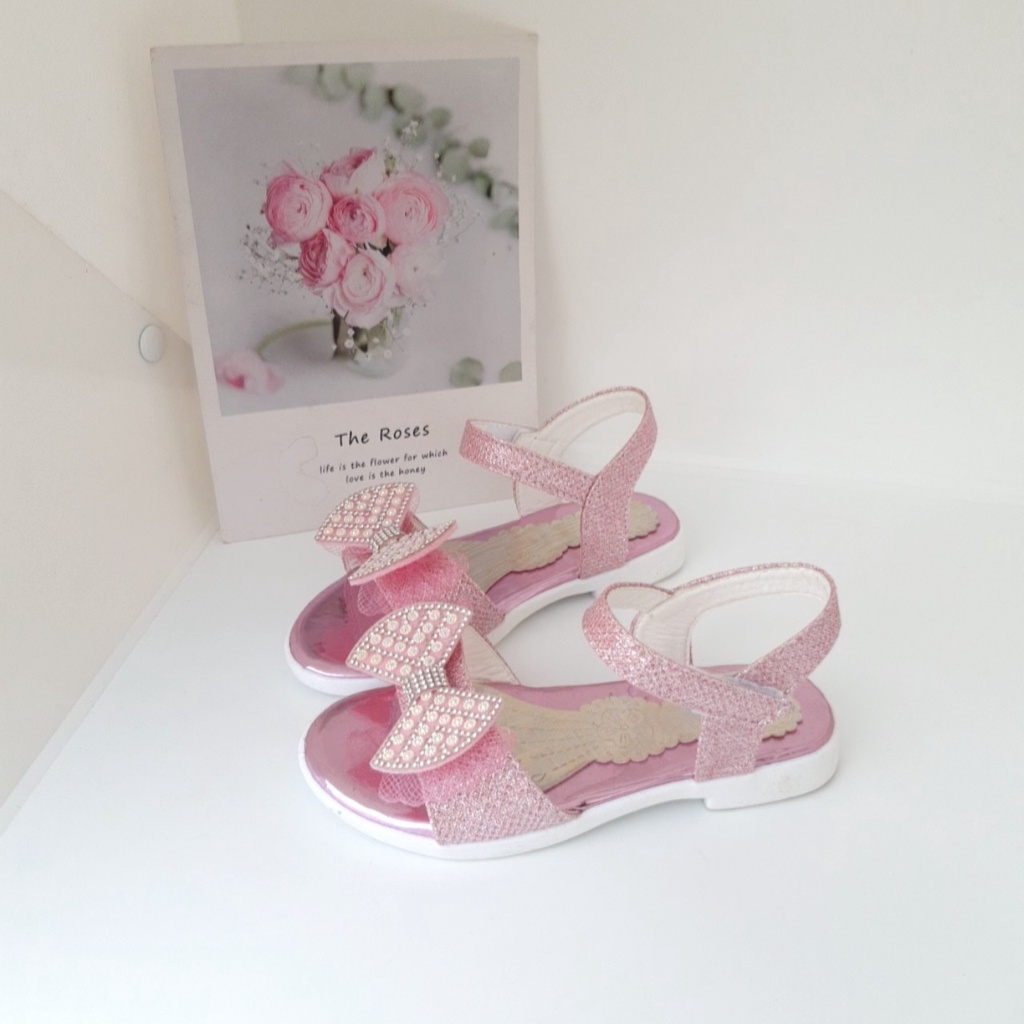 Size 26-30 sandal bé gái hàng quảng châu full box mã 21-1