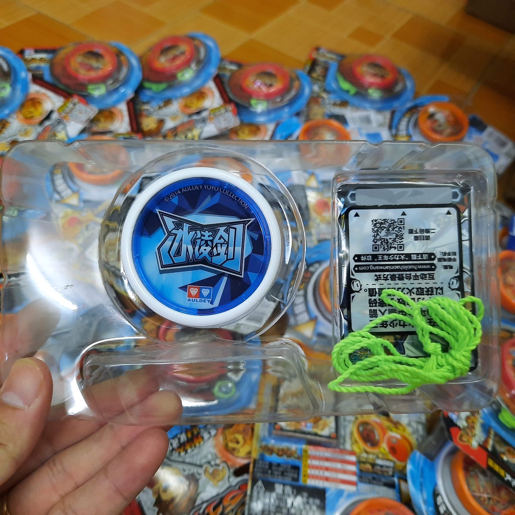 Con quay Yoyo đồ chơi trẻ em tuyệt đỉnh yoyo nhân vật Sói Băng Giá mã 676111