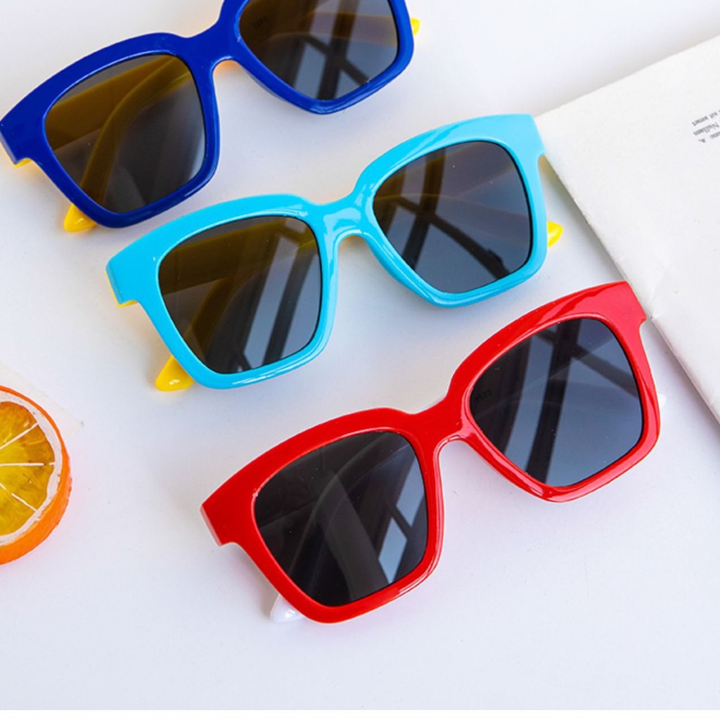 Kính râm, kính đi nắng cho bé chống bụi, chống tia UV400, 4 màu cực ngầu mã 1573 | BigBuy360 - bigbuy360.vn