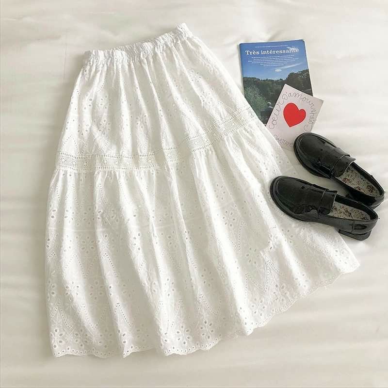 CHÂN VÁY TRẮNG XÔ THÊU HÀNG 2 LỚP CẠP CHUN DÀI 72cm