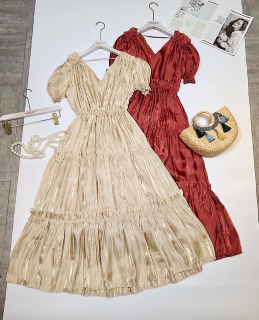 MAXI TƠ SỐNG CHÂN TẦNG TAY BỒNG HỞ LƯNG