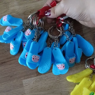 MÓC TREO CHÌA KHÓA HÌNH ĐÔI DÉP