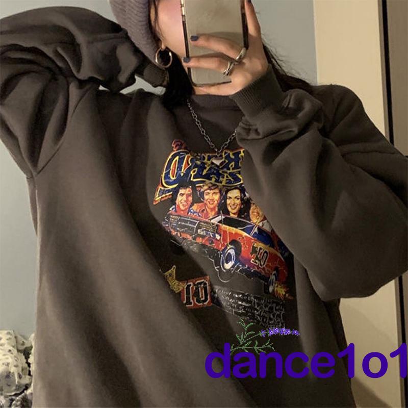 Áo nỉ dài tay cổ tròn form rộng in họa tiết hoạt hình cho nữ