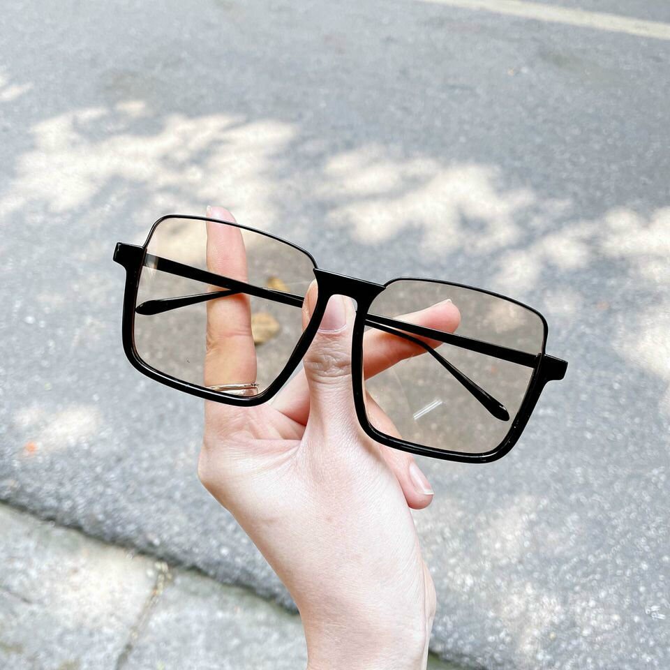 Kính râm nữ thời trang chống tia uv dáng cổ điển gọng lớn loại xịn khung kim loại chắc chắn -CAM VUÔNG