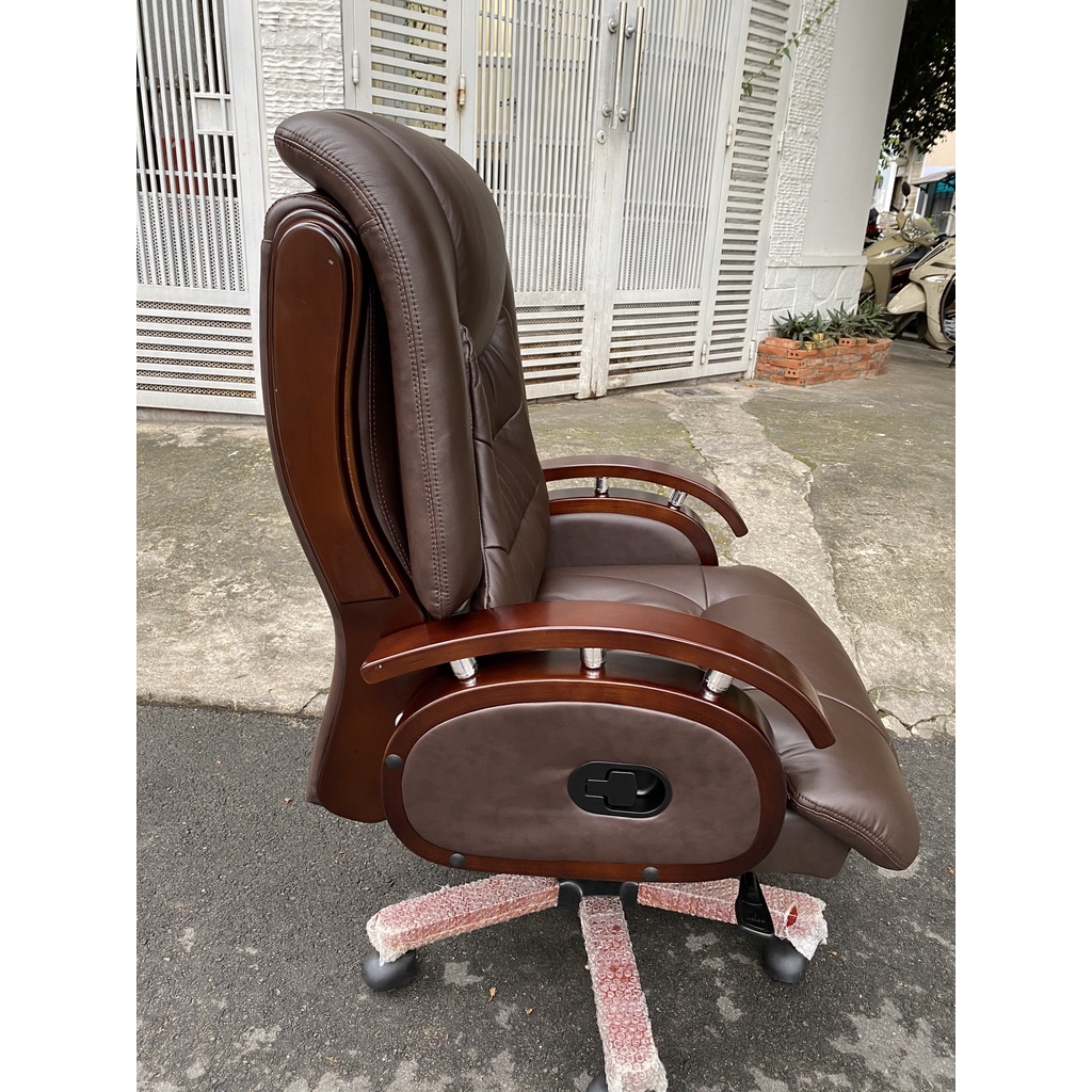 Ghế giám đốc chân gỗ nhập khẩu AMA-8131B-Brown