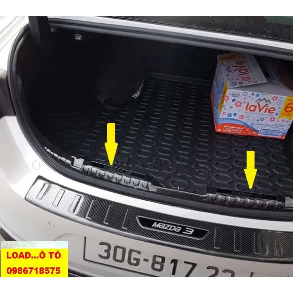 Chống Trầy Cốp Trong, Ngoài Xe Mazda 3 2023-2020 SEDAN Mẫu Vân Carbon Cao Cấp