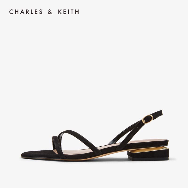Sandal nữ CNK đế thấp màu đen CK1-70900185