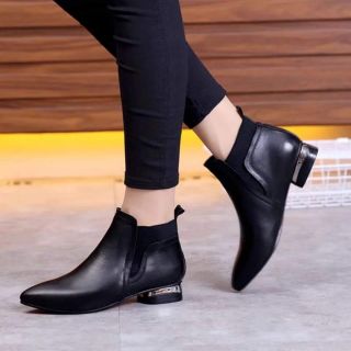 Boot đế viền