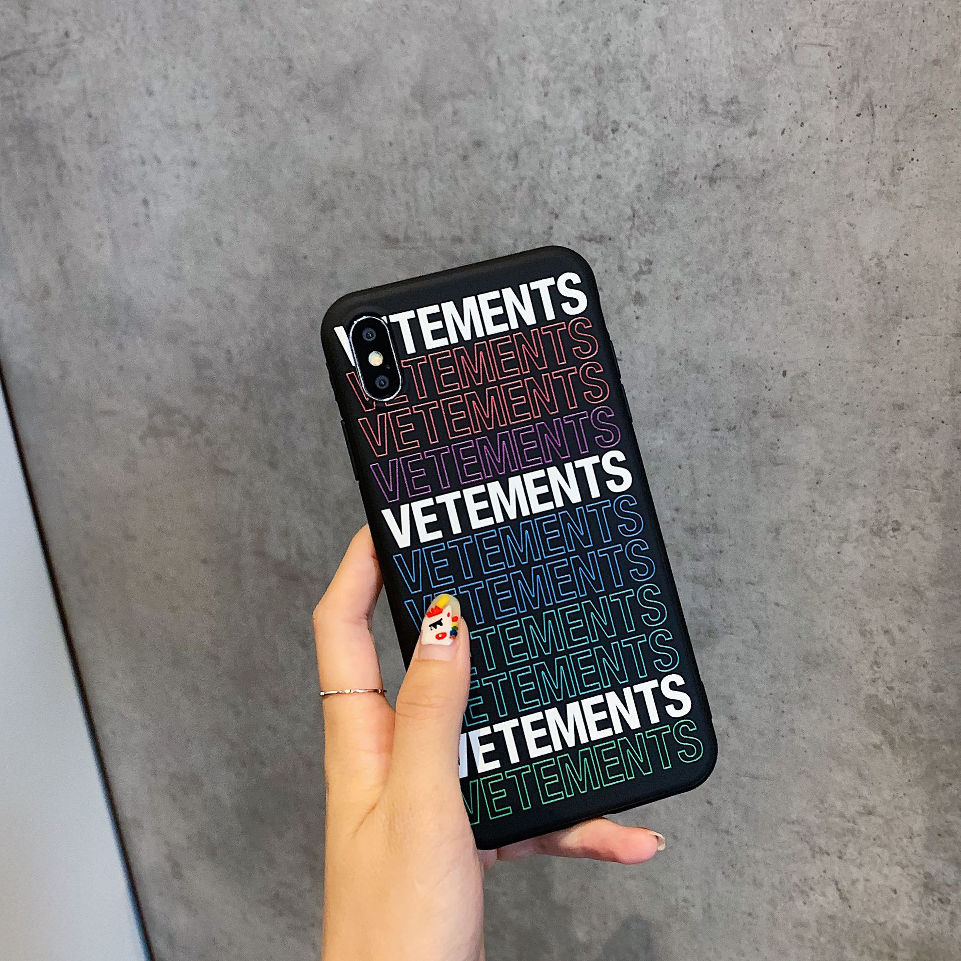 Ốp điện thoại mềm màu đen họa tiết động vật VETEMENTS cho iPhone 7/8 Plus/X/XS/XS/XS MAX/11/11 PRO/11 Pro MAX/SE2/12