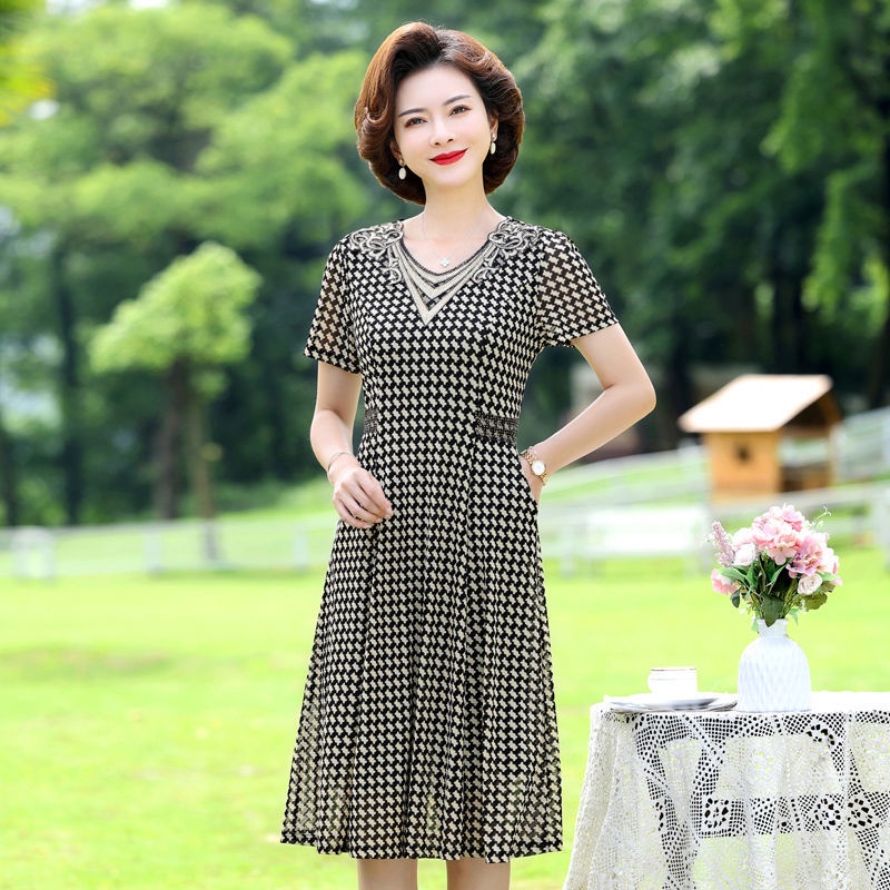 Đầm Thiết Kế Mới Thời Trang Mùa Hè Theo Phong Cách Phương Tây Cho Phụ Nữ Trung Niên Từ 40-50 Tuổi