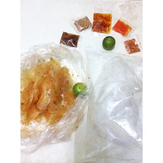 Bánh tráng dẻo trộn sa tế Long An
