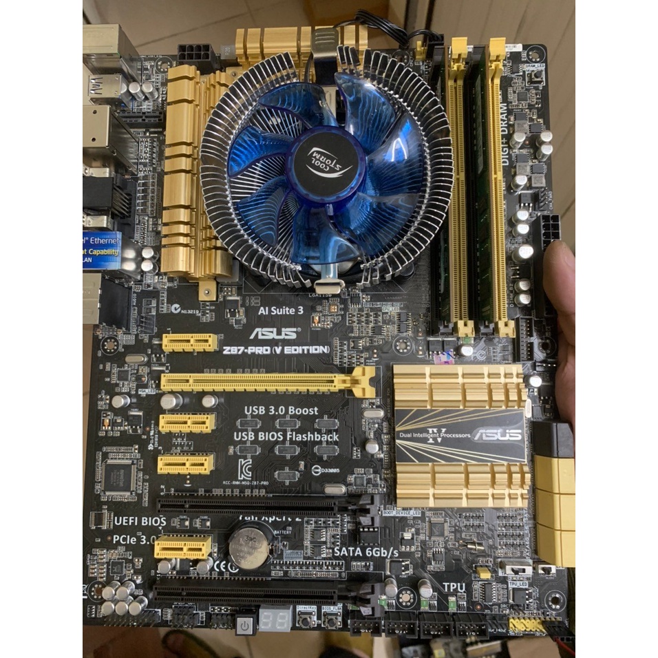 Chặn main ASUS Z87-PRO V EDITION Z87 PRO dùng nắp sau thùng máy