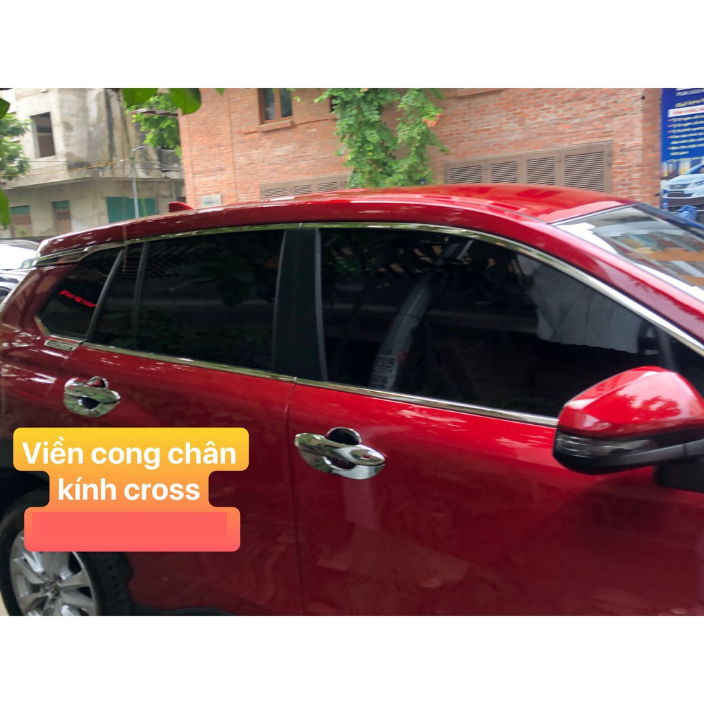 Viền Cong + Nẹp Chân kính inox 304 Cho Toyota Cross 2020 2021