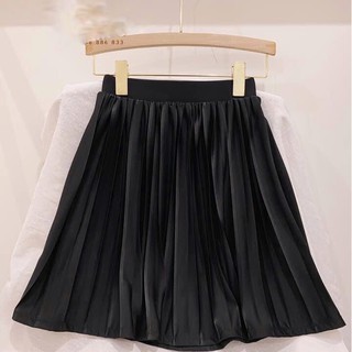 Chân váy xếp ly dáng ngắn chất tuyết nhung xòe nhẹ