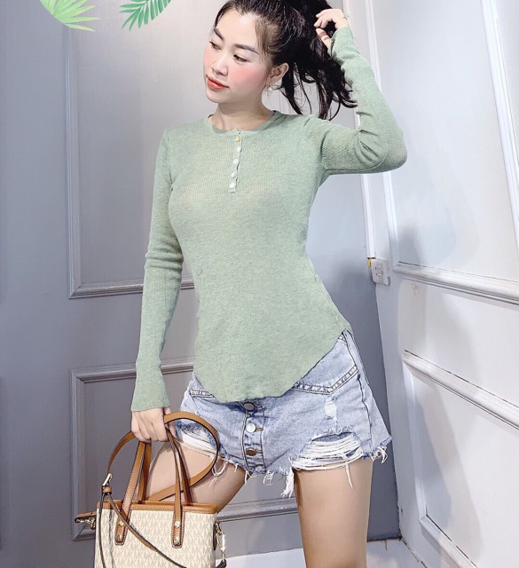 Áo body cổ v cúc siêu đẹp