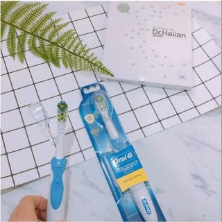 Bàn chải điện oral B